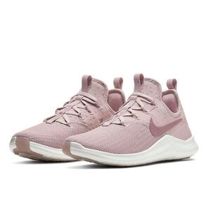 Nike Free TR 8 lilac purple sneakers - size 40 / US 9